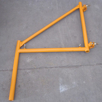 Frame outrigger